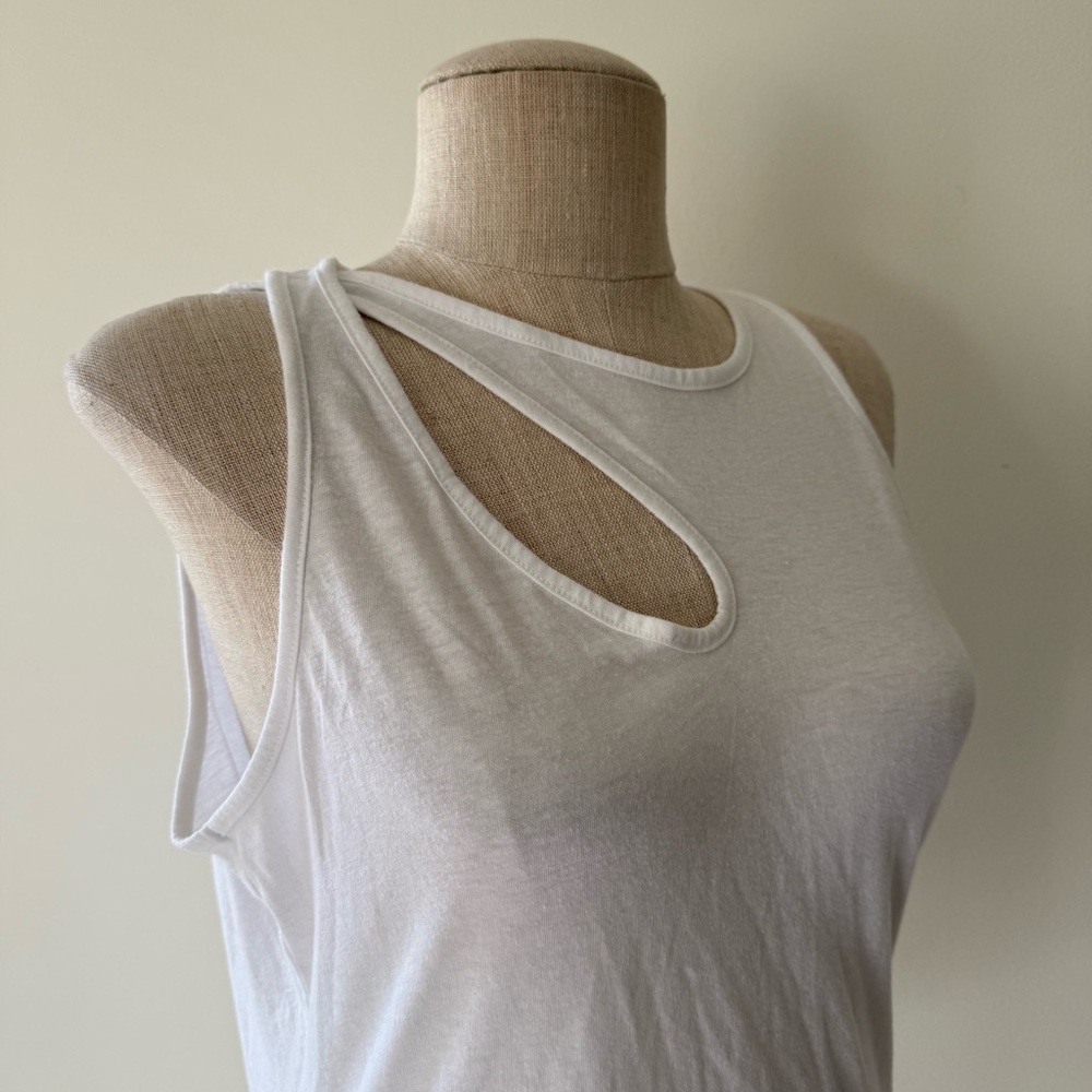Fabletics Cleopatra Asymmetrical White Cutout Tank Top - Picture 6 of 14